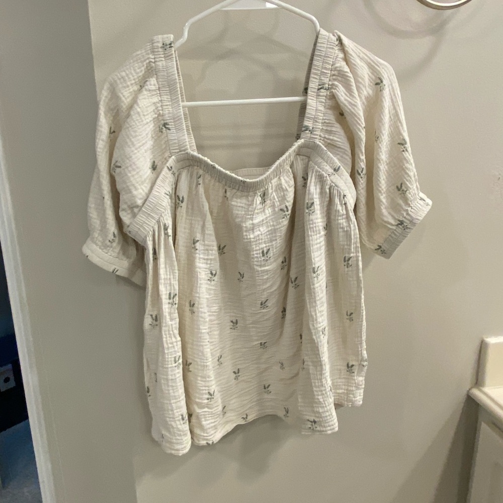 Neuflora Marisol Blouse Cream Floral